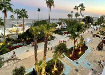 Concluye la primera fase del bulevar peatonal que abre la ciudad de Estepona al mar