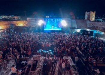 Denuncian a varios festivales por no dejar acceder con comida o bebida
