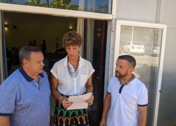 El PSOE acusa a García Urbano de dilapidar el patrimonio municipal a beneficio de Juan José Hidalgo