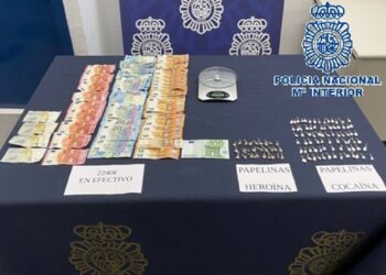 Dos detenidos tras caer un punto de venta al menudeo de cocaína y heroína en una vivienda en Marbella