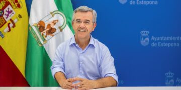 García Urbano vuelve a solicitar ayuda al Gobierno central para hacer frente a la invasión del alga asiática