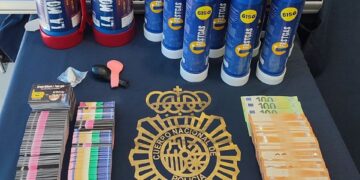 Dos detenidos por vender botellas del gas de la risa para fiestas privadas en Marbella