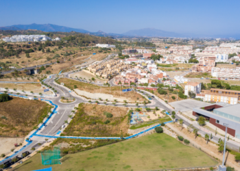 El Ayuntamiento de Estepona licita la instalación de pantallas de aislamiento acústico en la zona de Juan Benítez