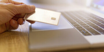 ¿Qué derechos tengo cuando recibo o devuelvo una compra online?