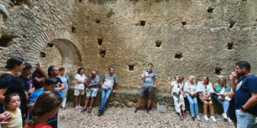 Terminan las Rutas con Historia de Casares con un total de 245 participantes, 100 más que el verano pasado