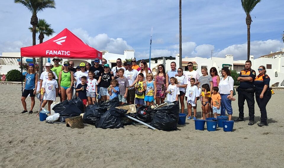 Recogidos unos 400 kilos en la limpieza de fondos marinos