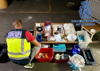 Desmantelan un grupo dedicado al tráfico de cocaína en Torremolinos y detienen a cinco personas