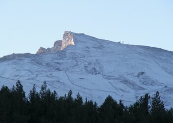 Llegan las primeras nieves de la pretemporada a Sierra Nevada