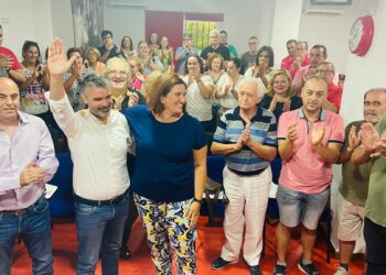 Las agrupaciones de Marbella y San Pedro refrendan la candidatura a las municipales de Bernal