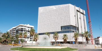 El nuevo edificio del Ayuntamiento de Estepona alcanza más del 90 por ciento de ejecución