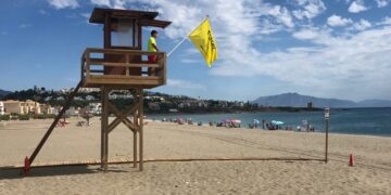 Termina el Servicio de Salvamento y Socorrismo en las playas de Casares con un total de 428 incidencias