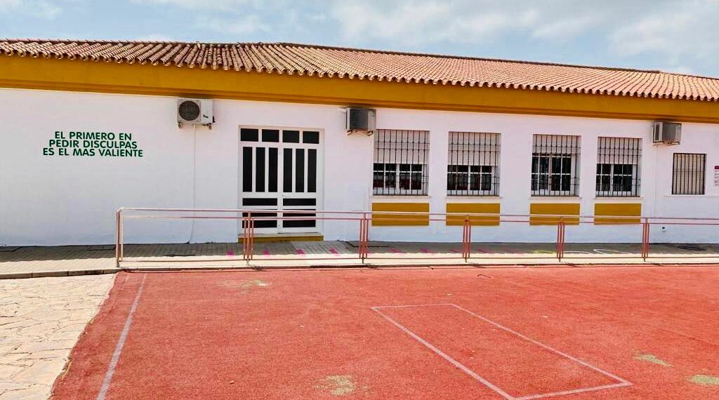 Casares pone a disposición de las familias importantes inversiones de cara a la vuelta al cole