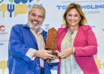 Torremolinos distingue al diseñador Lorenzo Caprile como ‘Turista de Honor 2022’