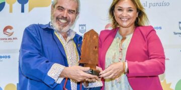 Torremolinos distingue al diseñador Lorenzo Caprile como ‘Turista de Honor 2022’