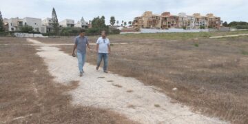 Manilva avanza en la reordenación de la parcela «Camping Chullera II»