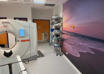 Hospital de Benalmádena mejora capacidad y precisión diagnóstica con un nuevo equipo de Radiología TAC