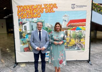 Torremolinos homenajea a los pioneros del turismo en la Costa del Sol