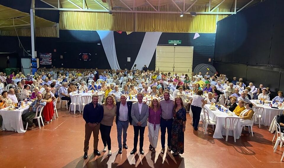 Manilva homenajea a los mayores del municipio