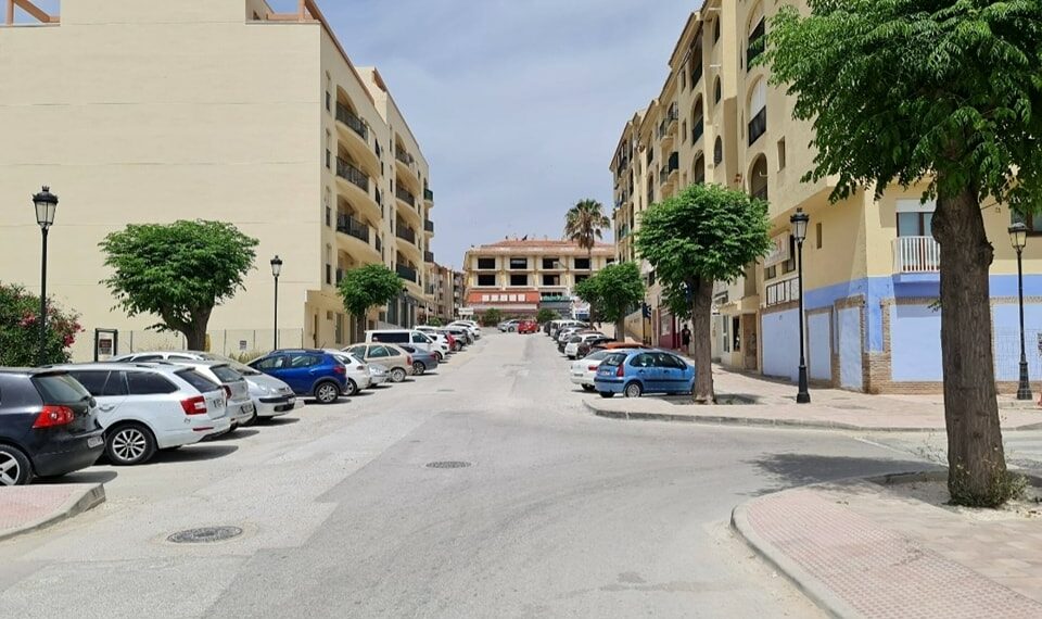 Se reanudan las obras en la Avenida Miraflores de Sabinillas