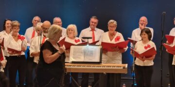 El coro «Love to sing» recauda más 635€