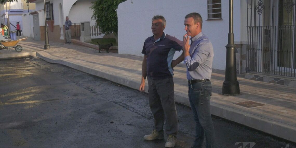 La remodelación de la avenida Miraflores sigue avanzando en Manilva