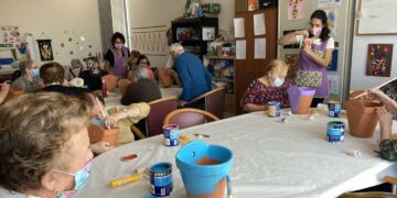 Empieza el taller “No hay edad para la diversidad”