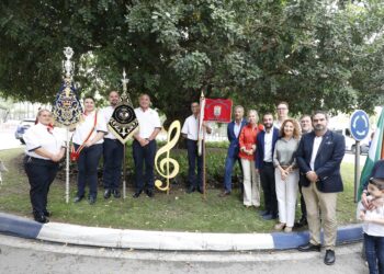 Homenaje a la Agrupación Musical Batallón de Marbella poniéndole su nombre a la rotonda de Plaza de Toros