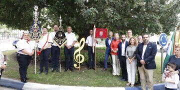 Homenaje a la Agrupación Musical Batallón de Marbella poniéndole su nombre a la rotonda de Plaza de Toros