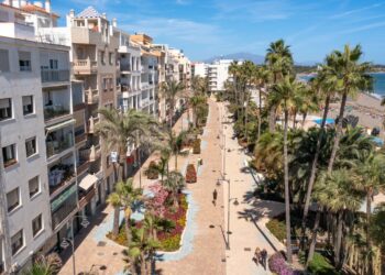 Estepona recibe el Premio de Honor ‘Ciudades que Caminan’ por el proyecto de abrir la ciudad al mar
