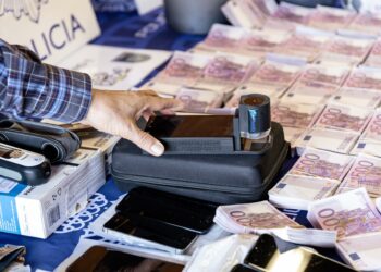 Desmantelan el laboratorio de falsificación de billetes de 500 euros «más importante» de Europa