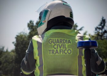 Cuatro personas heridas en dos accidentes provocados por una vaca en la autovía A-92 en Archidona
