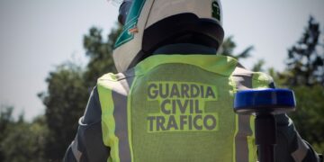 Cuatro personas heridas en dos accidentes provocados por una vaca en la autovía A-92 en Archidona