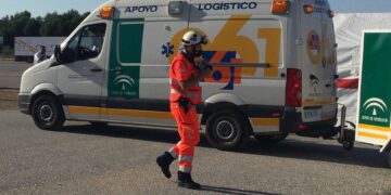 Una mujer herida al salirse su vehículo de la vía en Antequera