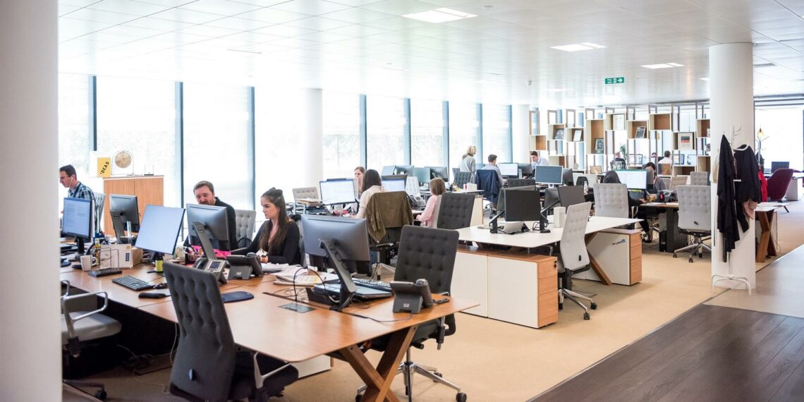 Un total de 82.680 funcionarios malagueños se benefician de la compensación salarial adicional del 1,5%