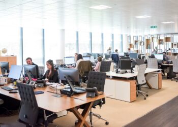 Un total de 82.680 funcionarios malagueños se benefician de la compensación salarial adicional del 1,5%