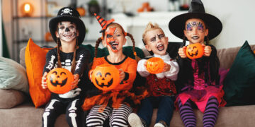 Estepona organiza un concurso de disfraces para celebrar la Noche de Halloween