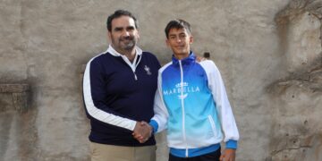 La ‘Marca Marbella’ patrocinará al joven deportista de paddle surf Mario Macía