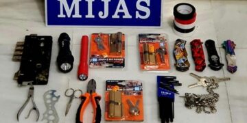 La Policía Local de Mijas evita la okupación de una vivienda en la zona de Riviera