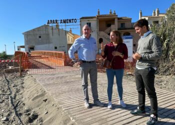 Se ultiman los trabajos para la apertura del puente peatonal de arroyo Parrilla