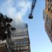 Un incendio en la décima planta de un edificio en la capital afecta a ocho personas