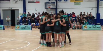 Vuelta a la senda de la victoria con un vendaval ofensivo y un buen juego colectivo