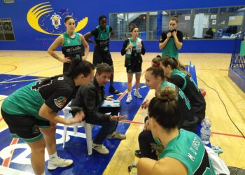 Fe, remontada y victoria en Melilla (67-74)