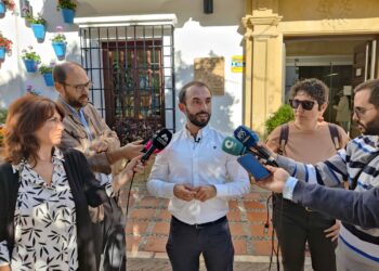 El PP marbellí llevará a pleno una moción apoyando al sector de la hostelería frente a la subida de la luz
