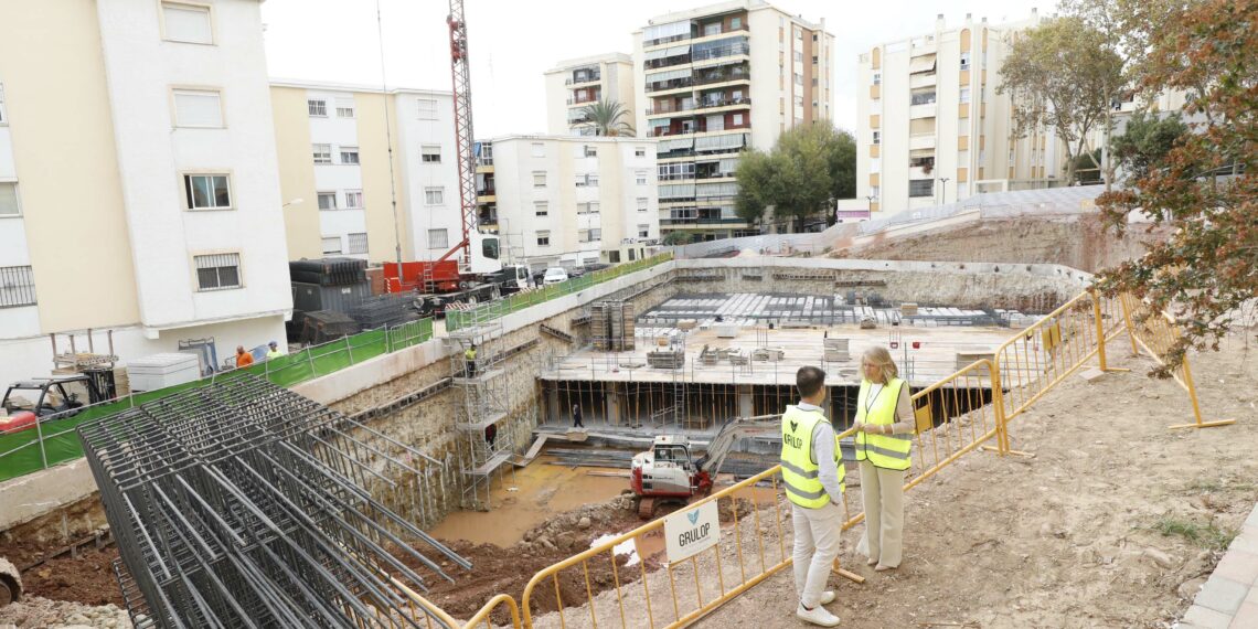 Las obras del nuevo aparcamiento de la calle Doha alcanzan el 50 por ciento de su ejecución