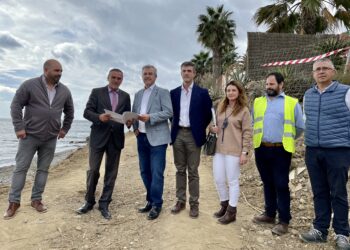 El nuevo tramo de corredor litoral en  Guadalobón permitirá unir ya 20,5 kilómetros de costa en Estepona