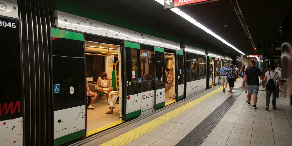 En Andalucía el transporte urbano en autobús crece un 18%  en septiembre, aunque menos que la media nacional