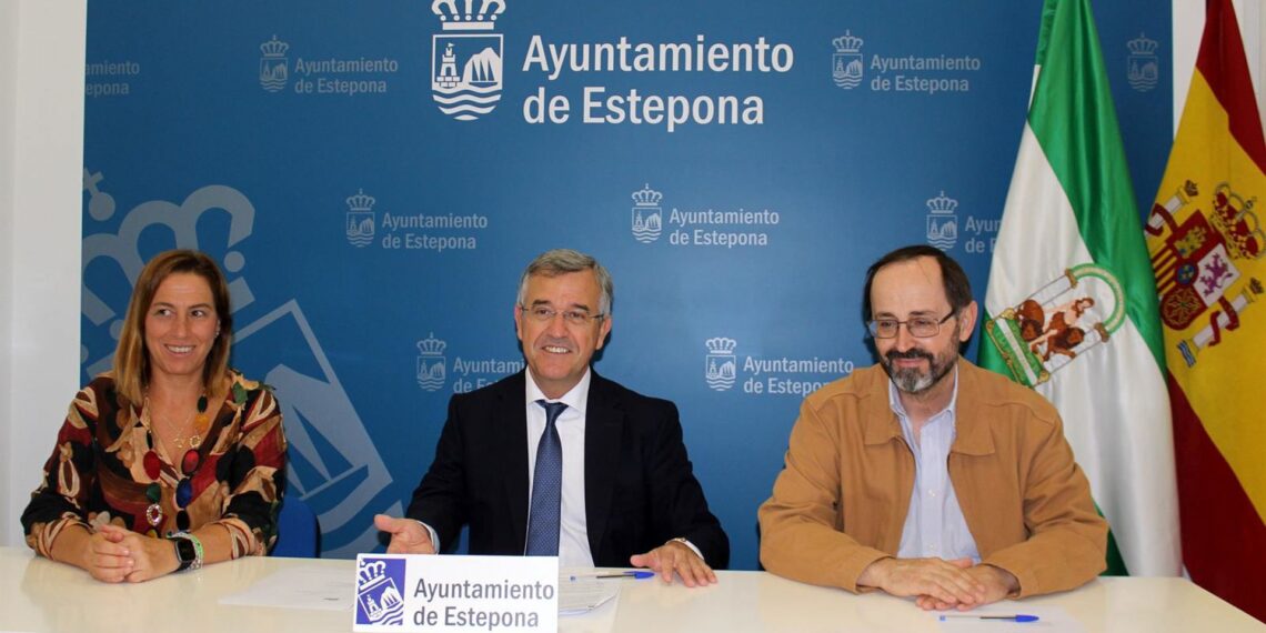 Estepona inicia un programa para el diagnóstico y tratamiento de hepatitis C en el municipio