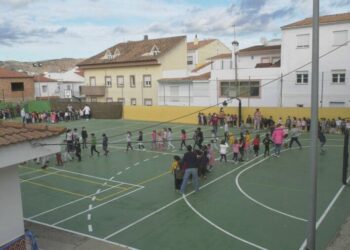 Manilva pone en marcha una Escuela de Padres