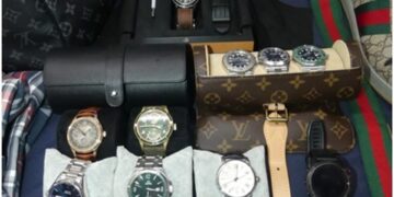 Detenidos por robar en una vivienda y maniatar y encerrar a la víctima en una habitación