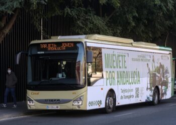 Mañana entran en vigor los nuevos descuentos para el transporte público